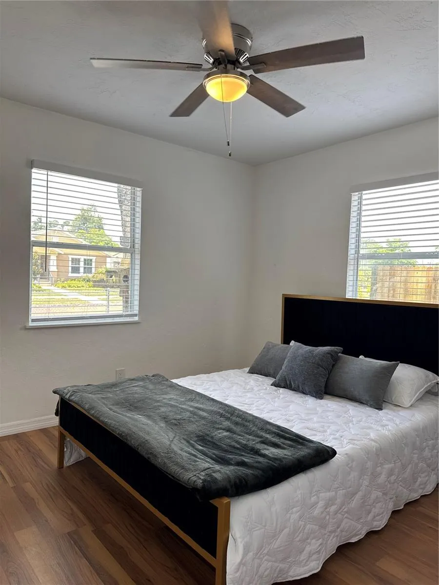 4534 3RD AVENUE S St Petersburg, FL 33711