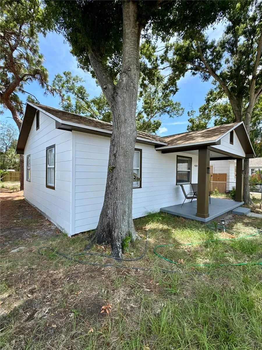 4534 3RD AVENUE S St Petersburg, FL 33711