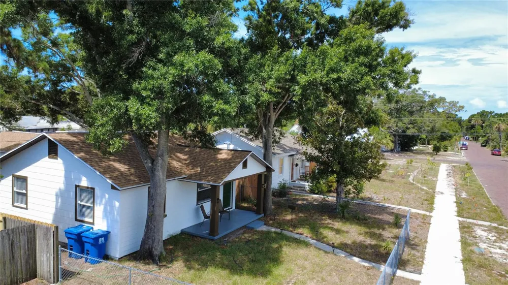4534 3RD AVENUE S St Petersburg, FL 33711