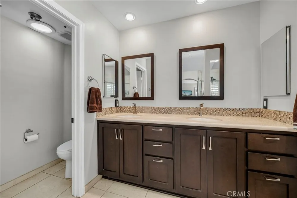 7830 Sioux Fontana, CA 92336