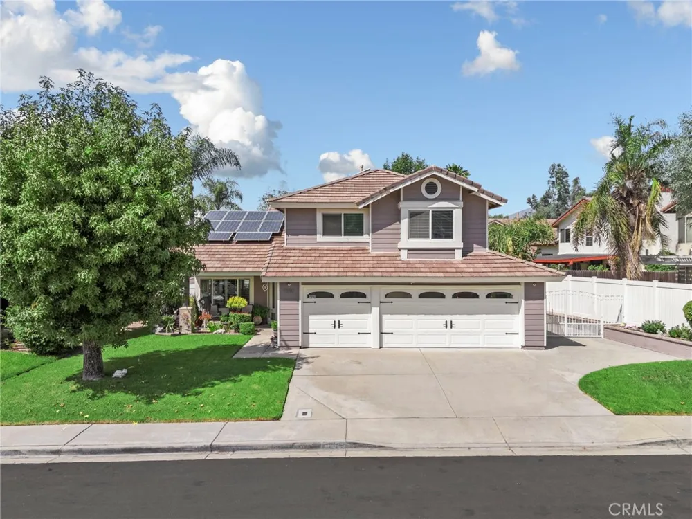 7830 Sioux Fontana, CA 92336
