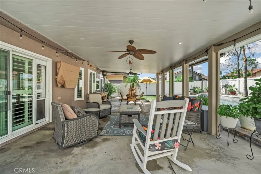 7830 Sioux Fontana, CA 92336