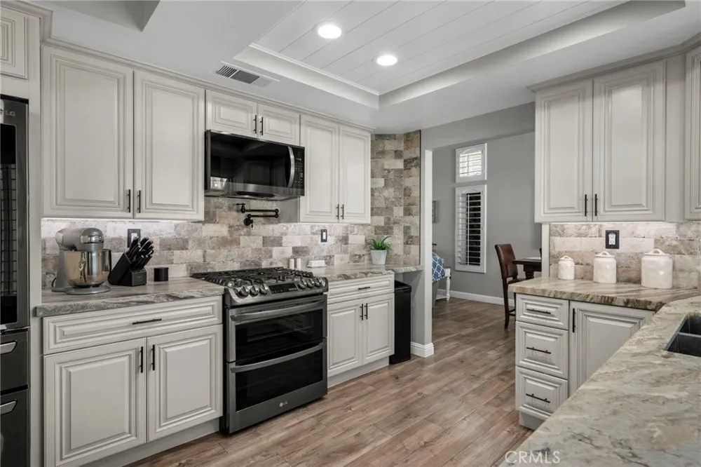 7830 Sioux Fontana, CA 92336