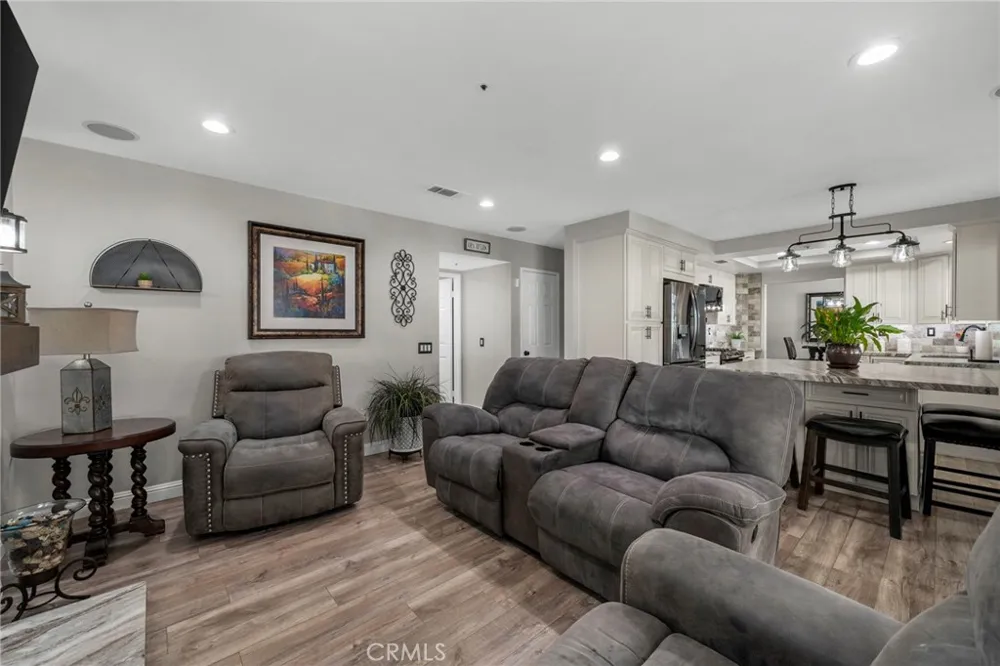 7830 Sioux Fontana, CA 92336