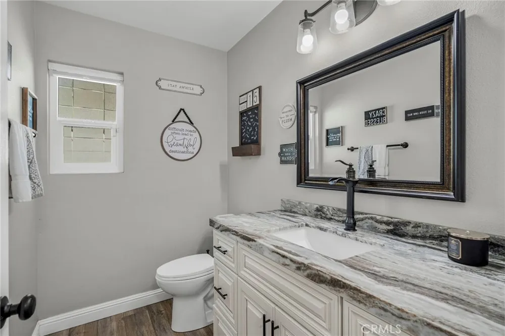 7830 Sioux Fontana, CA 92336