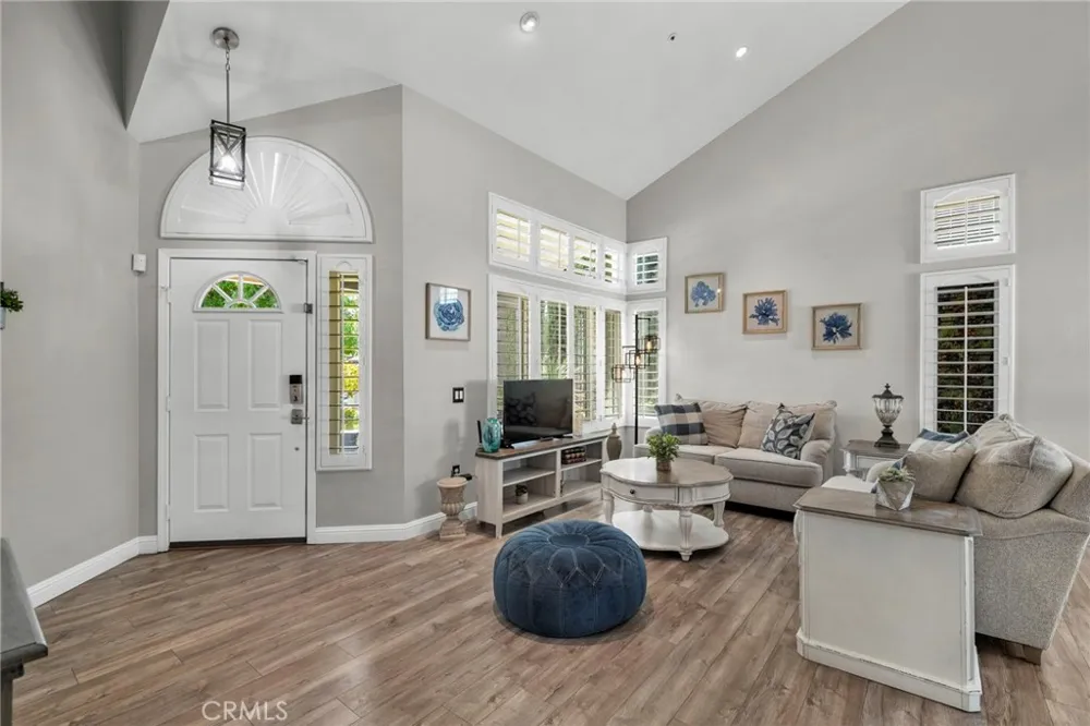 7830 Sioux Fontana, CA 92336