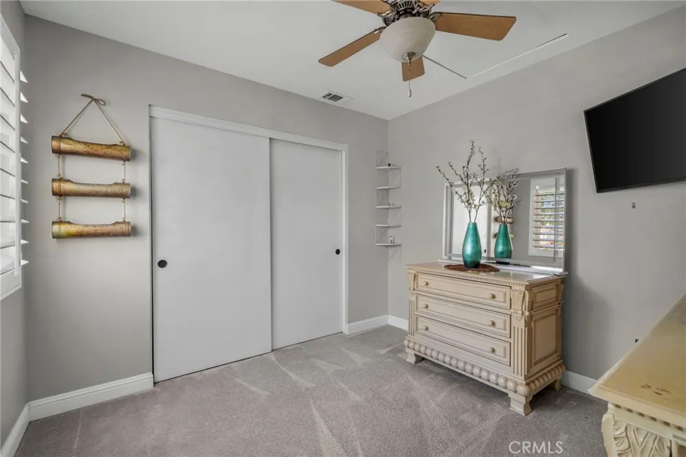 7830 Sioux Fontana, CA 92336