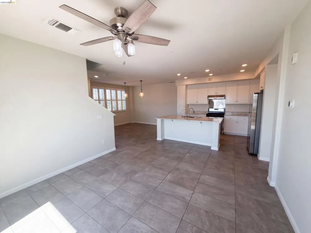 1903 Dobbin Dr San Jose, CA 95133