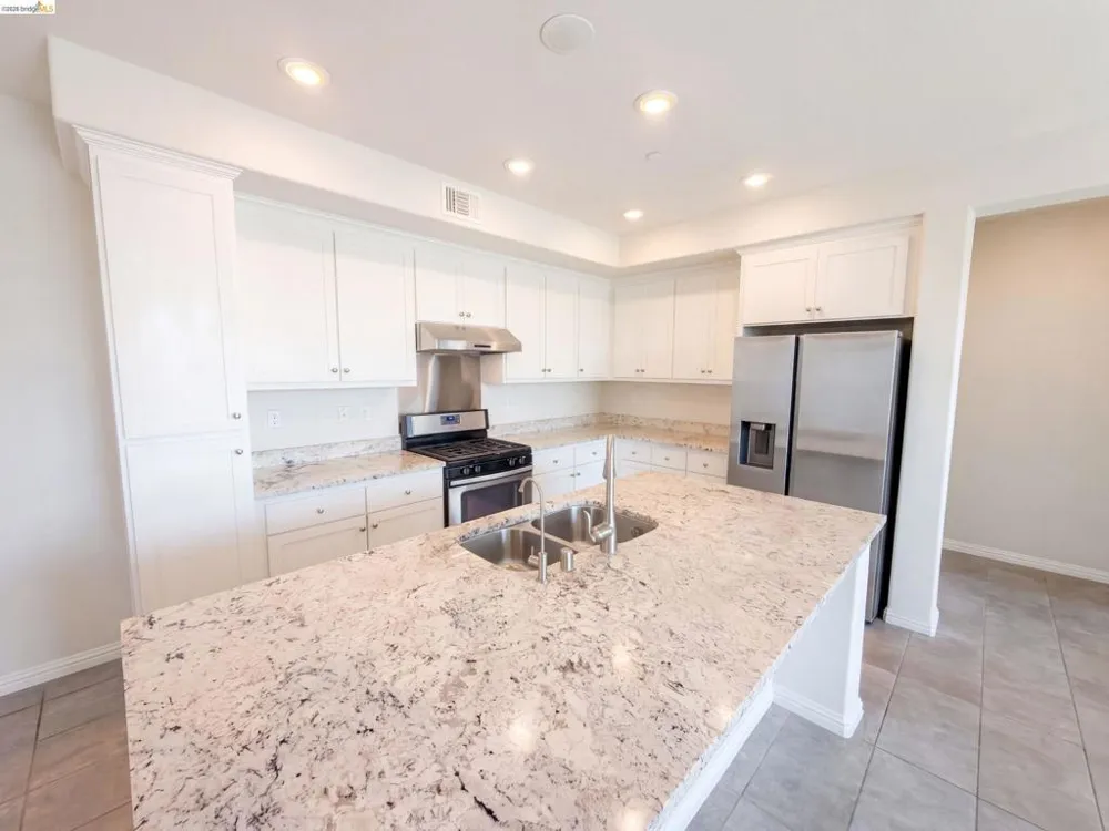 1903 Dobbin Dr San Jose, CA 95133