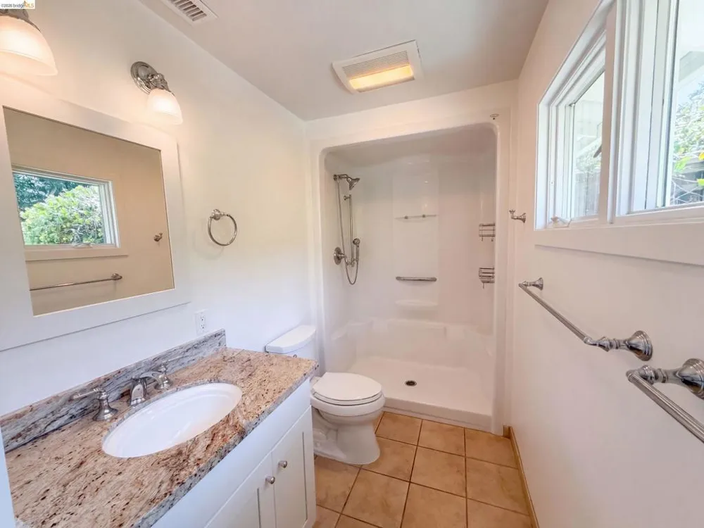 447 Via Del Plano Novato, CA 94949