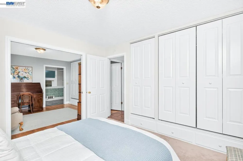 35575 Palomares Rd Castro Valley, CA 94552