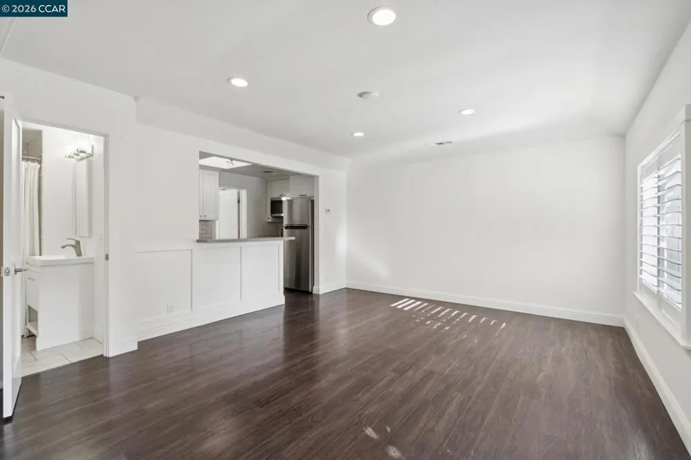 939 Mountain View Dr Lafayette, CA 94549