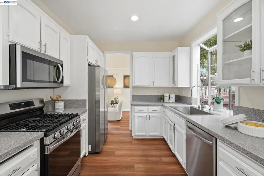 34161 Finnigan Ter Fremont, CA 94555