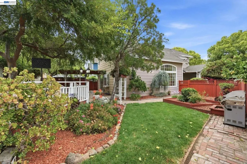 34161 Finnigan Ter Fremont, CA 94555