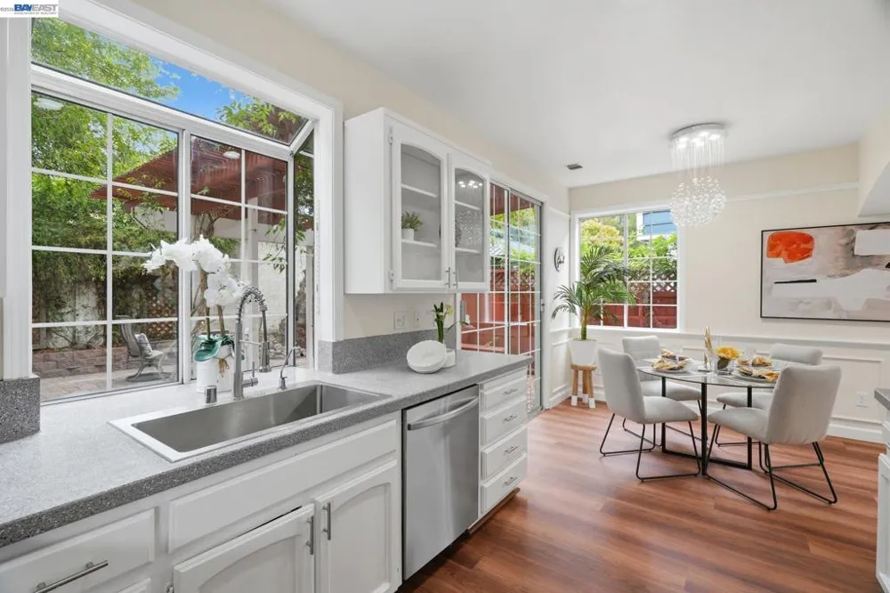 34161 Finnigan Ter Fremont, CA 94555