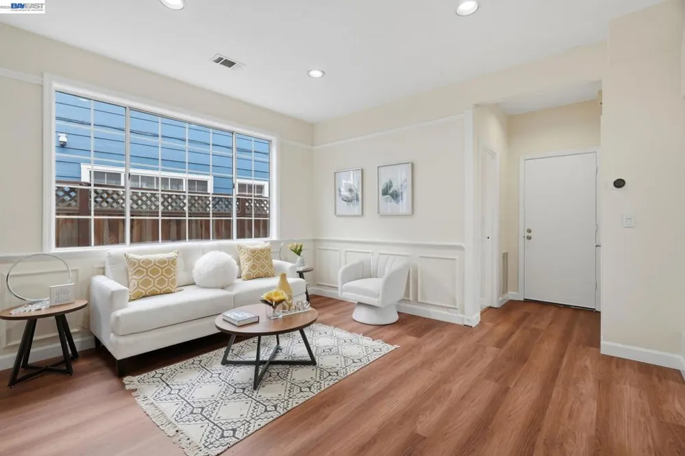 34161 Finnigan Ter Fremont, CA 94555
