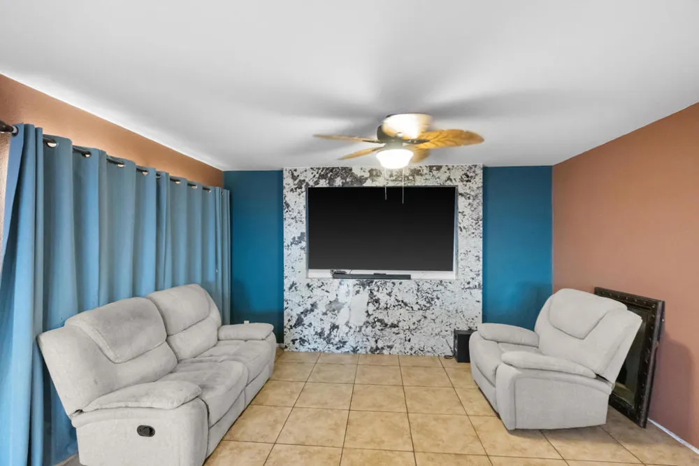 12800 Avenida Serena Desert Hot Springs, CA 92240