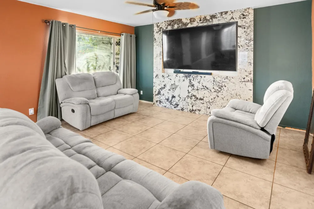 12800 Avenida Serena Desert Hot Springs, CA 92240