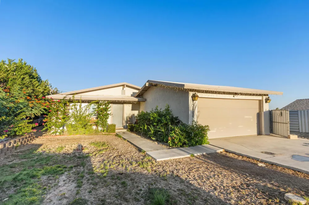12800 Avenida Serena Desert Hot Springs, CA 92240