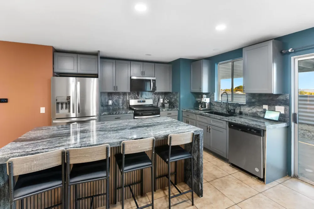 12800 Avenida Serena Desert Hot Springs, CA 92240