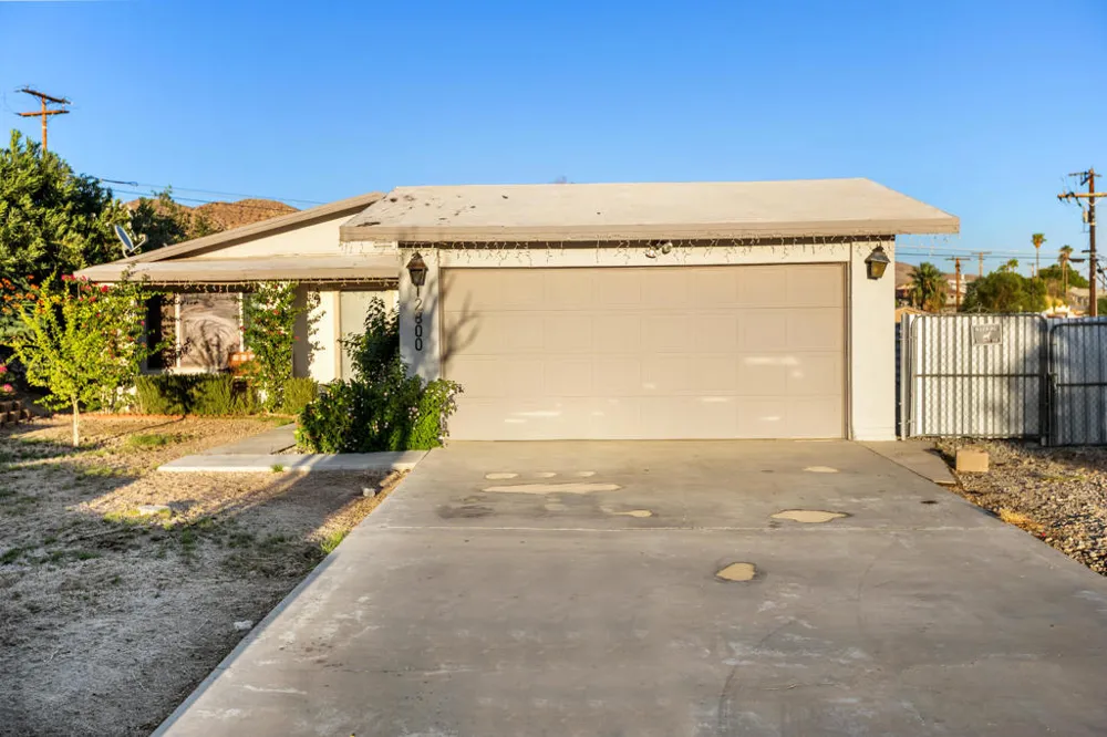 12800 Avenida Serena Desert Hot Springs, CA 92240