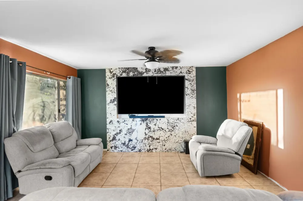 12800 Avenida Serena Desert Hot Springs, CA 92240