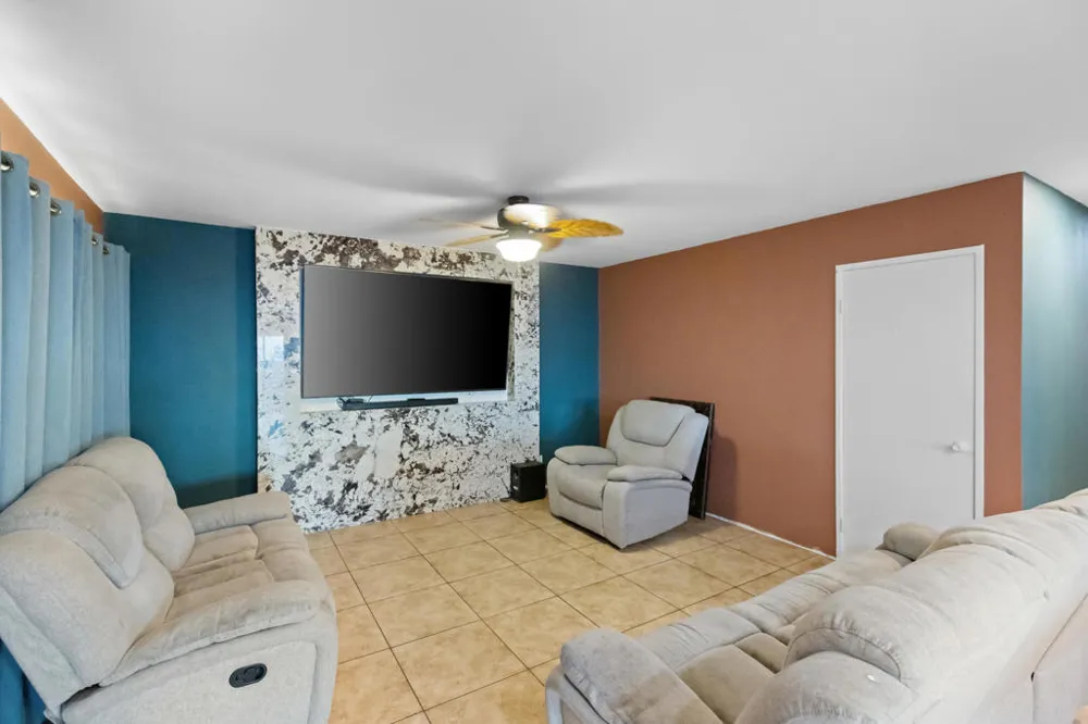 12800 Avenida Serena Desert Hot Springs, CA 92240