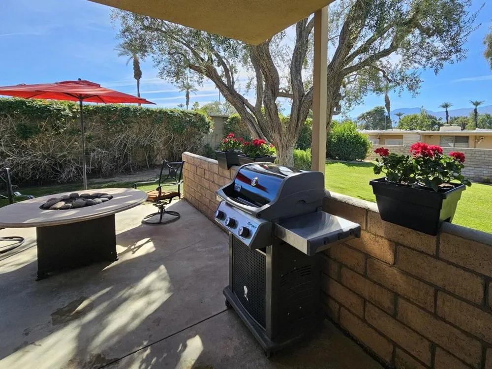 42505 Adams Street Indio, CA 92203