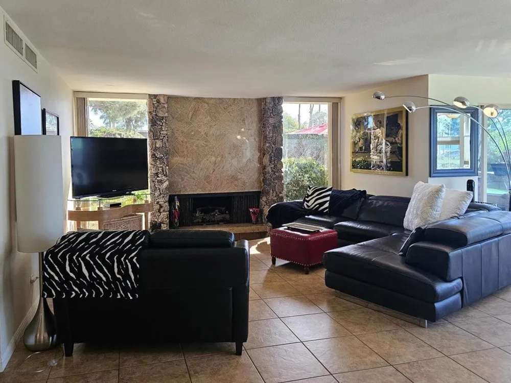 42505 Adams Street Indio, CA 92203