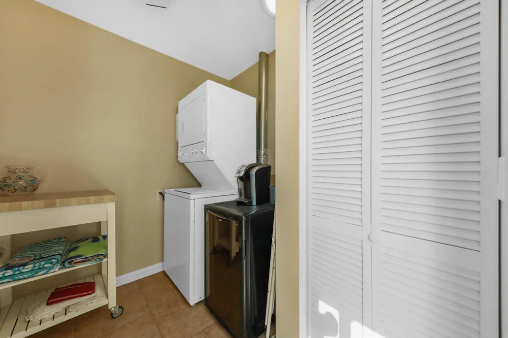 42505 Adams Street Indio, CA 92203