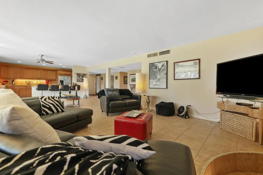 42505 Adams Street Indio, CA 92203