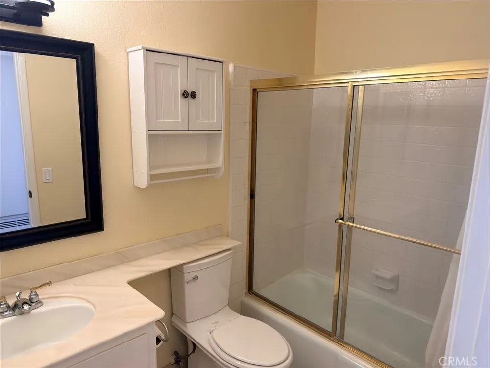 2072 S West Anaheim, CA 92802