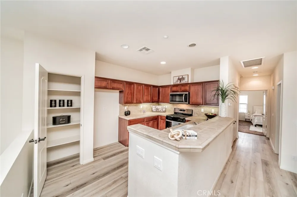 7331 Shelby pl #109 Rancho Cucamonga, CA 91739