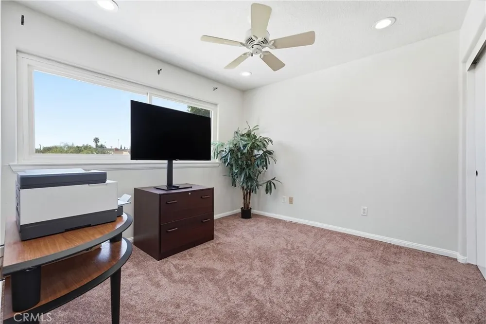 5872 Meadowbrook Drive Huntington Beach, CA 92649