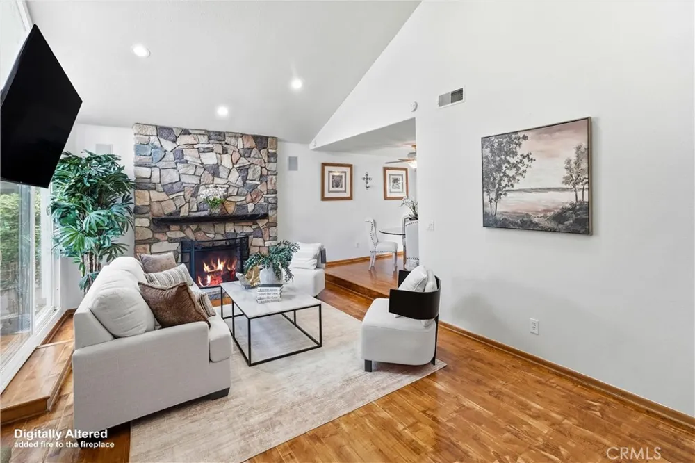 5872 Meadowbrook Drive Huntington Beach, CA 92649