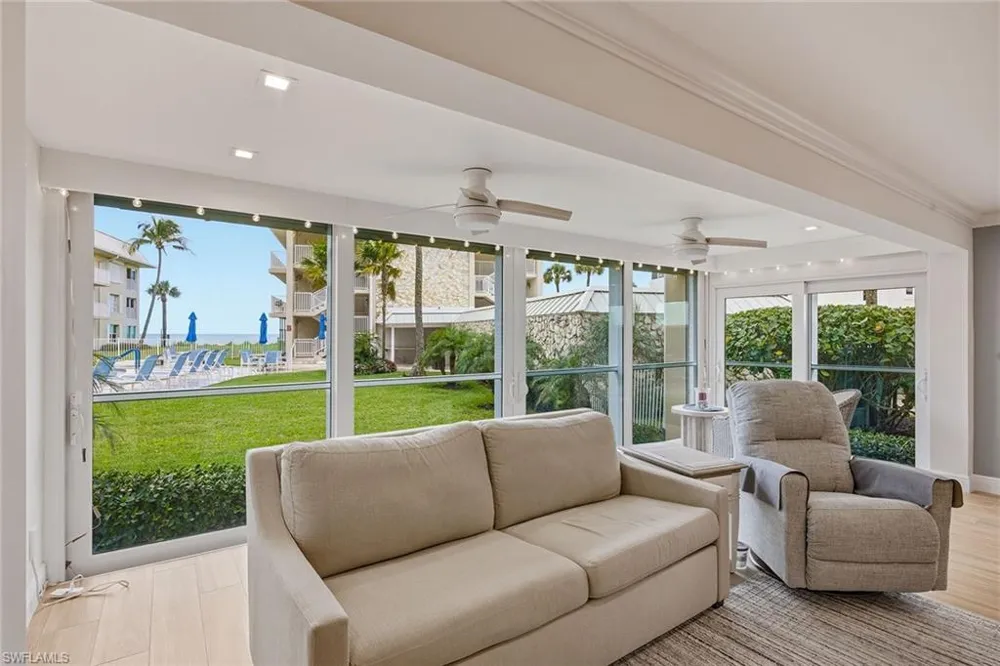 2875 Gulf Shore Boulevard #106 Naples, FL 34103