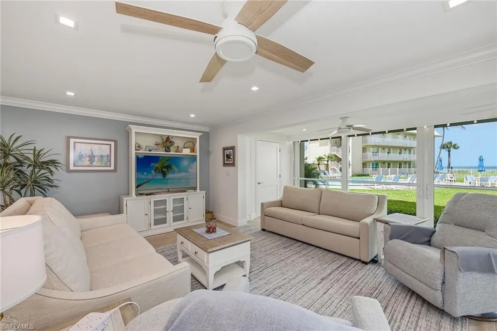 2875 Gulf Shore Boulevard #106 Naples, FL 34103