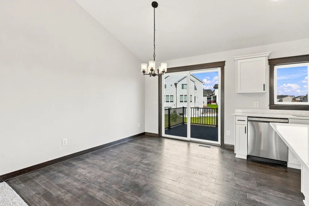 17762 Empire Trail Lakeville, MN 55044