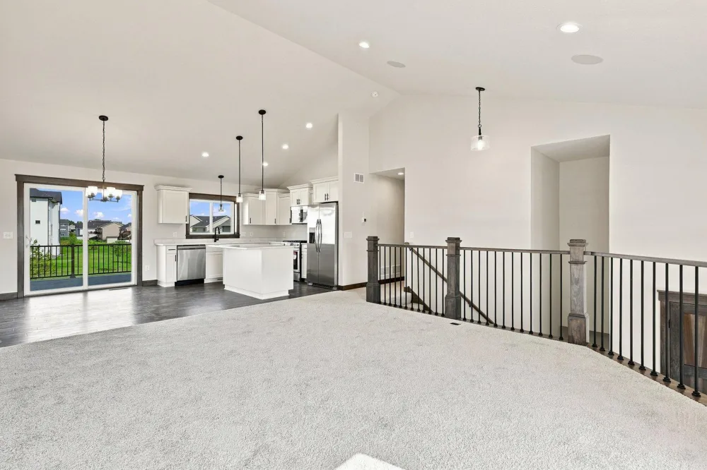 17762 Empire Trail Lakeville, MN 55044