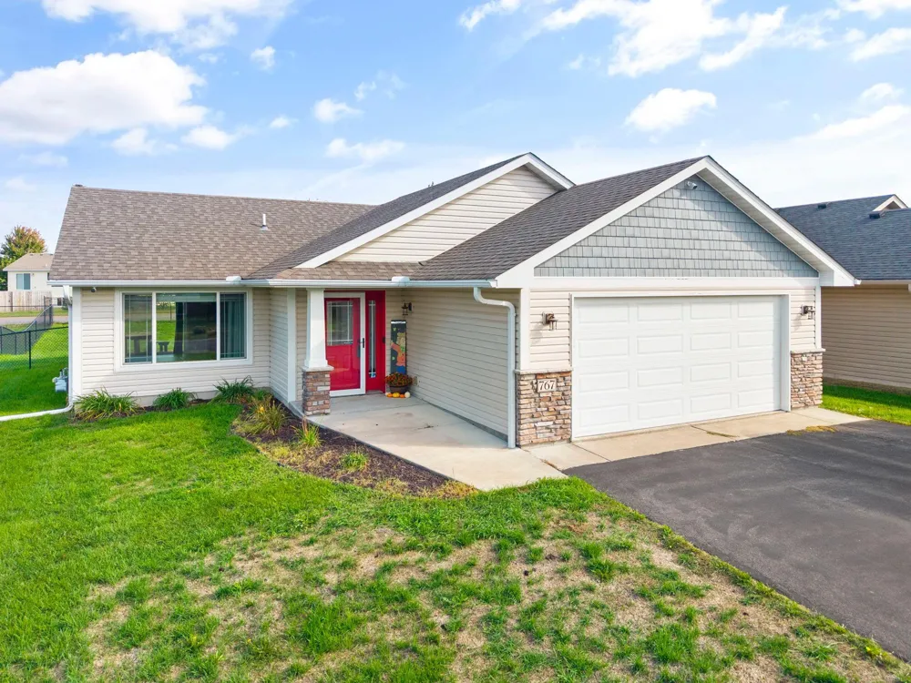 767 Park Brook Road NW Isanti, MN 55040
