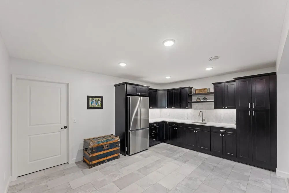 19335 Indora Trail Lakeville, MN 55044