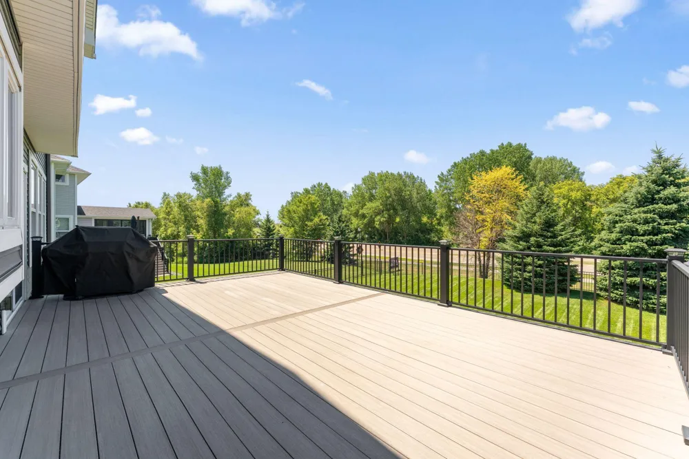 19335 Indora Trail Lakeville, MN 55044