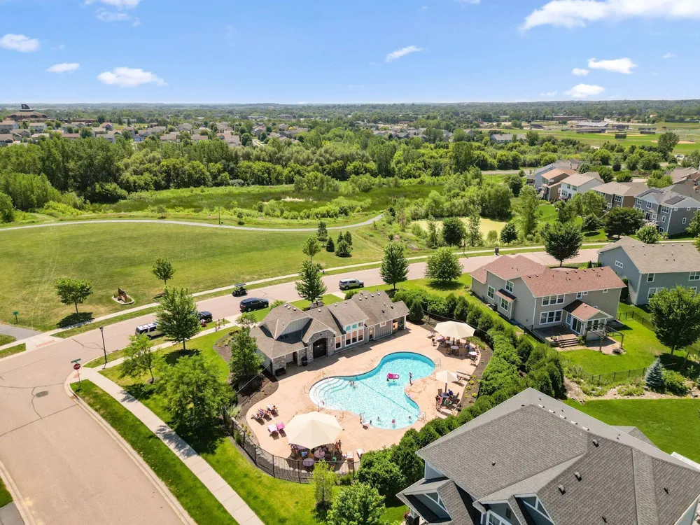 19335 Indora Trail Lakeville, MN 55044