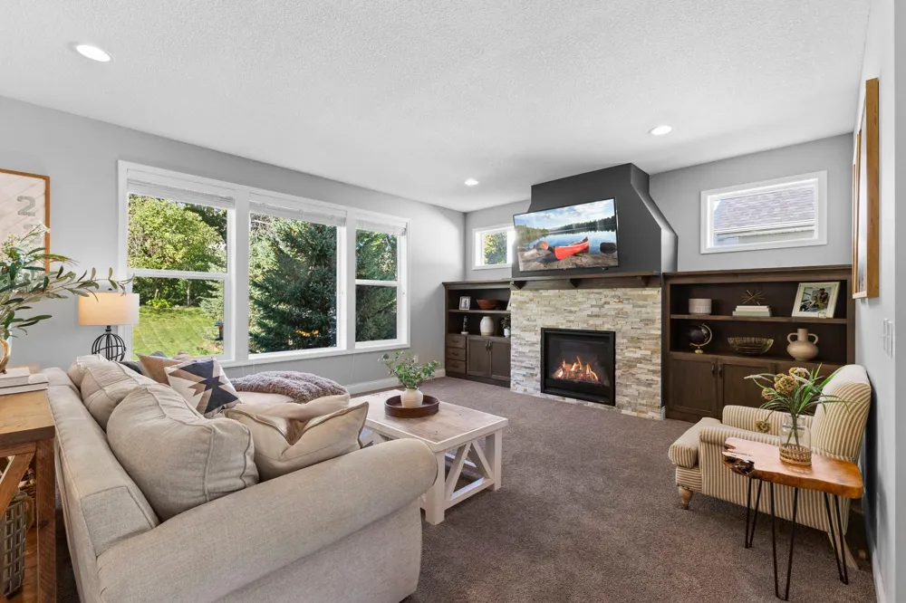 9597 198th Street W Lakeville, MN 55044