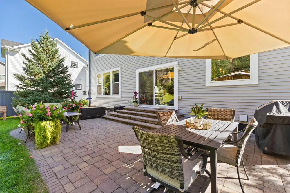 9597 198th Street W Lakeville, MN 55044
