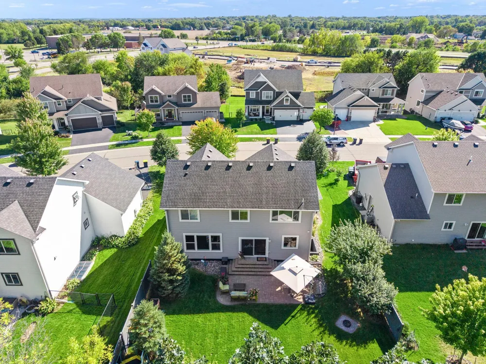 9597 198th Street W Lakeville, MN 55044
