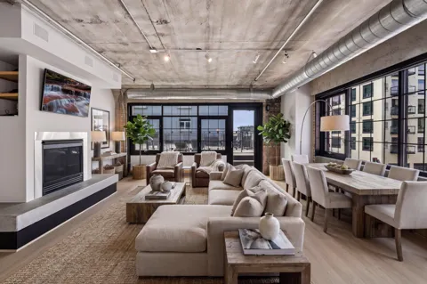 525 3rd Street #314