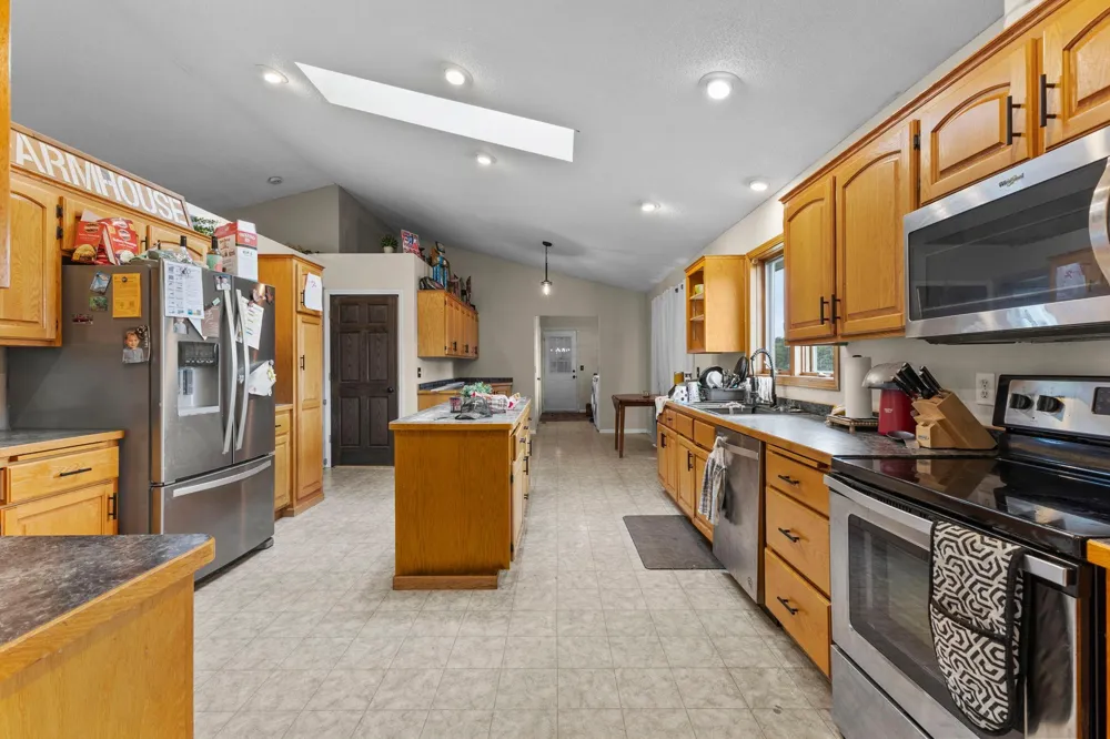 3382 Highway 95 NW Cambridge, MN 55008