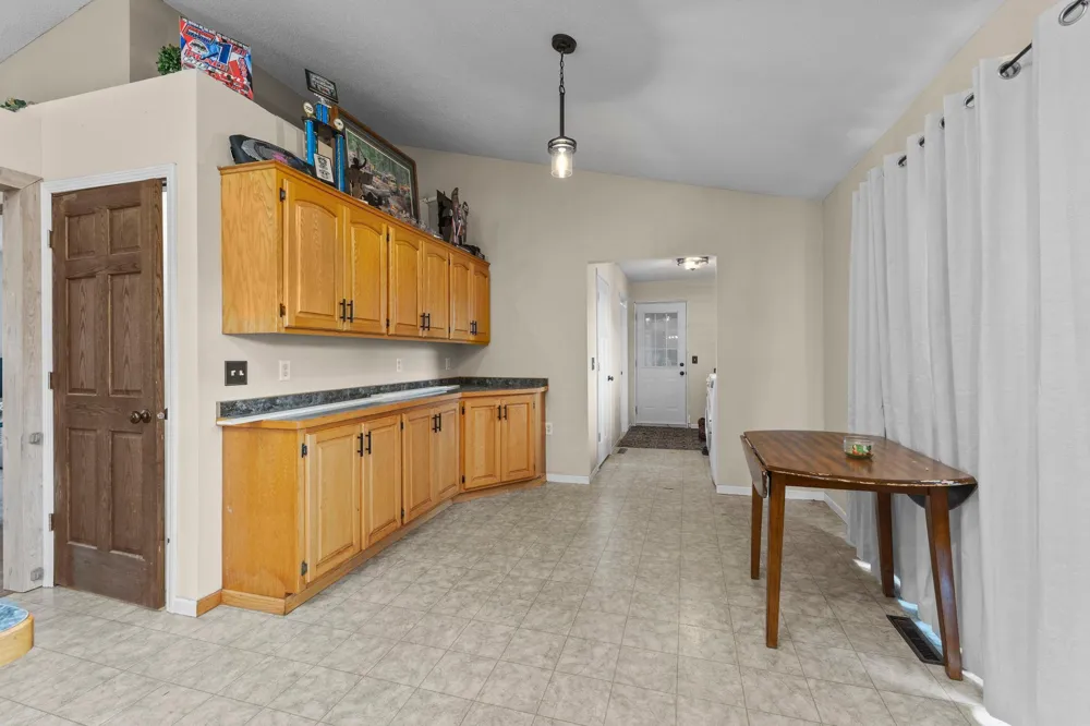 3382 Highway 95 NW Cambridge, MN 55008