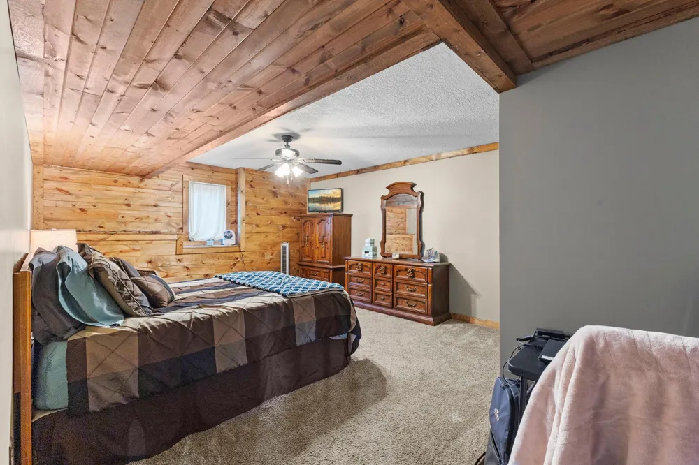 3382 Highway 95 NW Cambridge, MN 55008